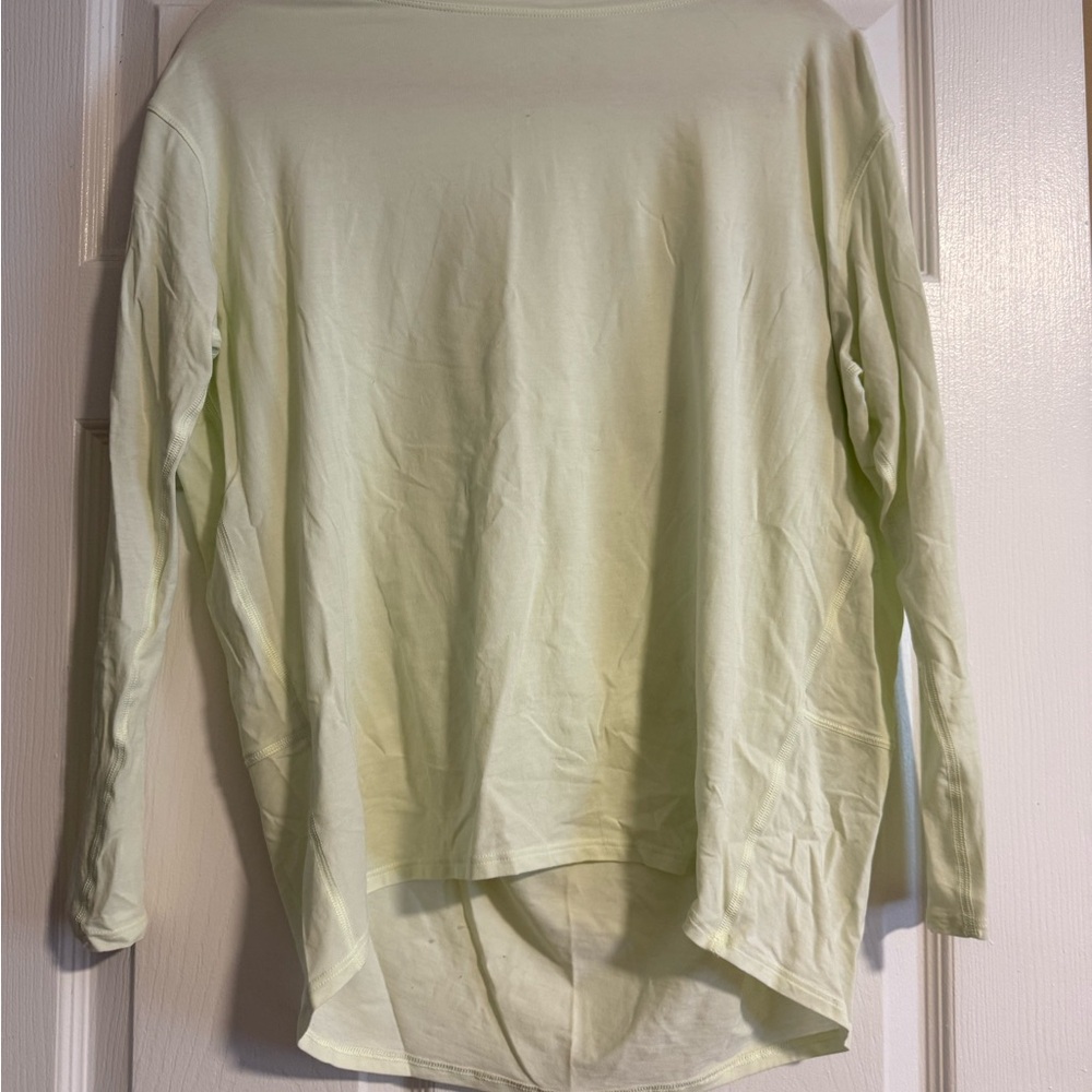 Women's Light Green Long Sleeve Top